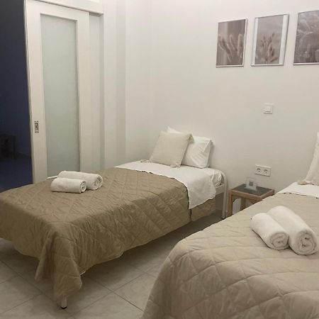 Piraiki Coastal Accommodation Pireusz Kültér fotó