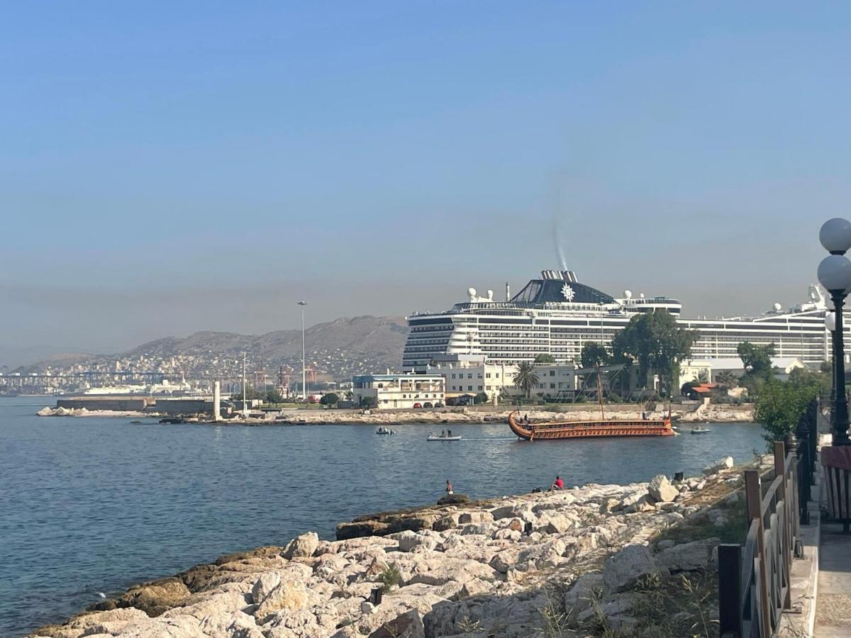 Piraiki Coastal Accommodation Pireusz Kültér fotó