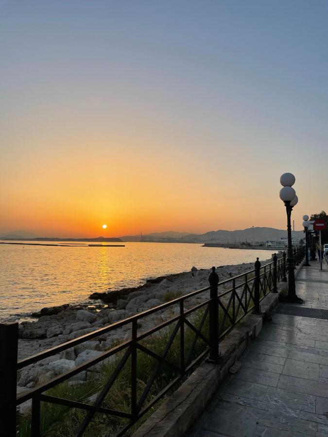 Piraiki Coastal Accommodation Pireusz Kültér fotó