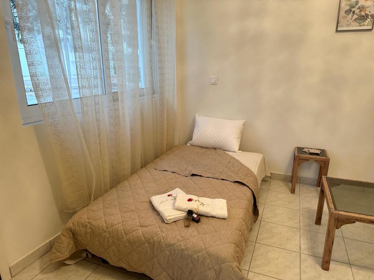 Piraiki Coastal Accommodation Pireusz Kültér fotó