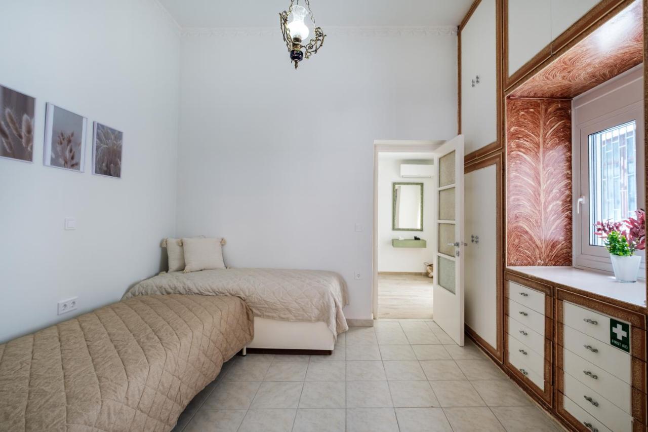 Piraiki Coastal Accommodation Pireusz Kültér fotó